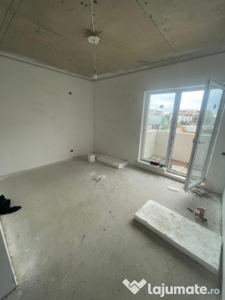 Garsonieră modernă decomandată – 40 mp, finisaje la alegere 