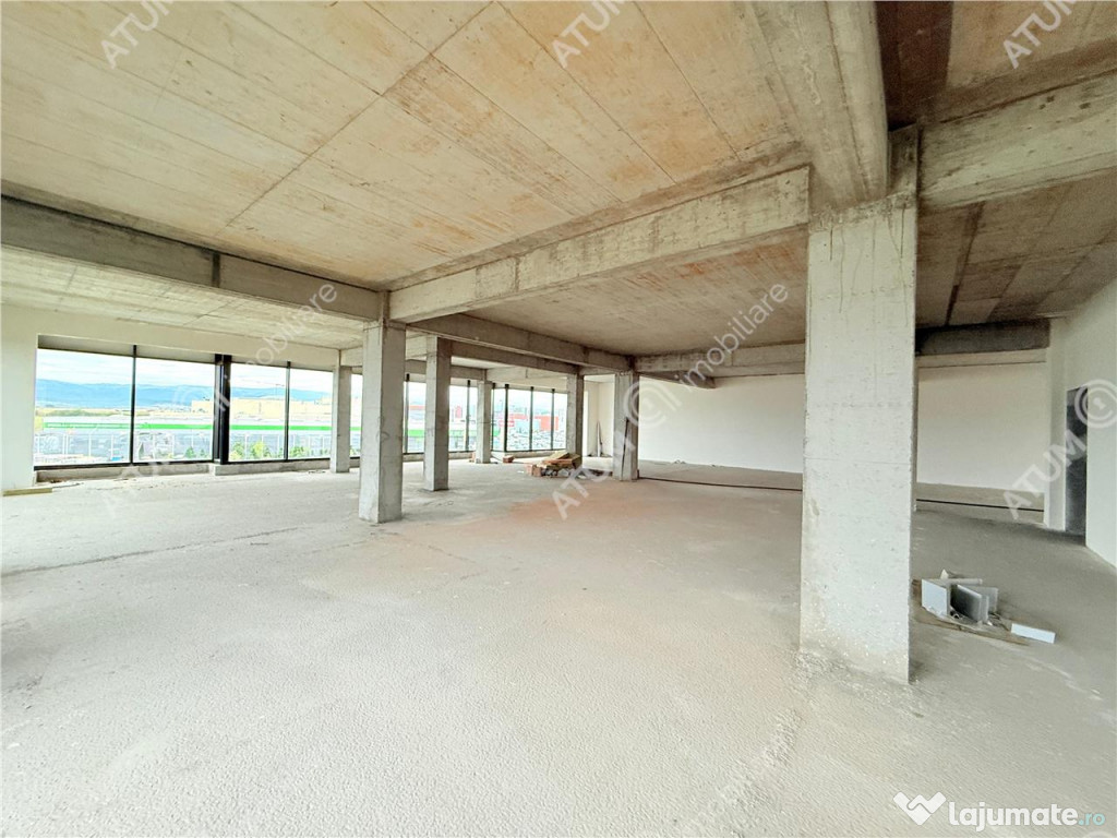Spatiu comercial de in Sibiu zona Shopping City
