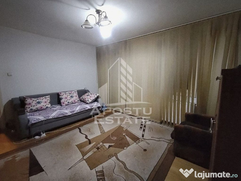 Apartament cu 3 camere in Sagului, centrala termica, etaj... 