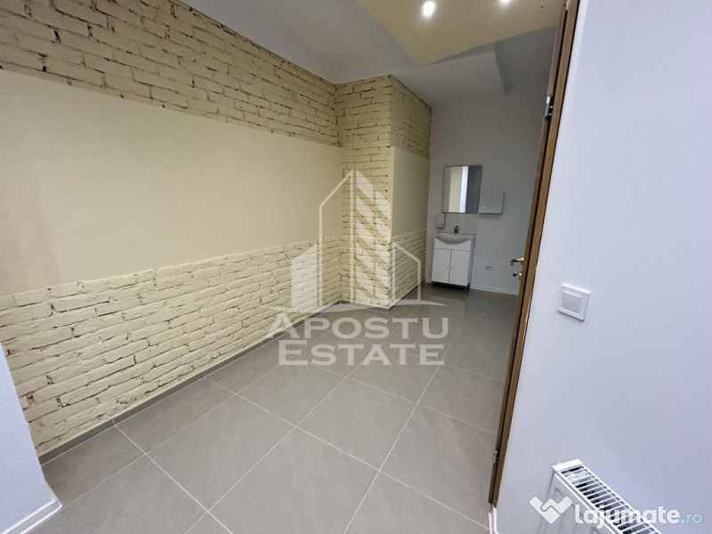 Spațiu comercial 138 mp, clinică medicală amenajată, ... 