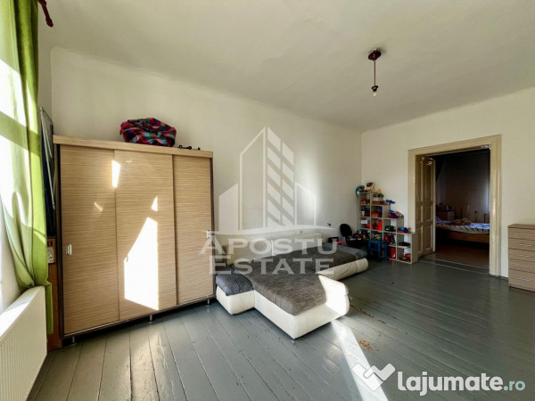 Apartament 3 camere,cladire istorica,centrala proprie in ... 