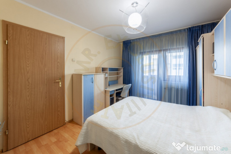 Apartament ultracentral 3 camere IC Bratianu Pitesti 