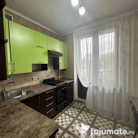 Garsoniera zona Titan de inchiriat