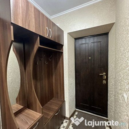 Garsoniera zona Titan de inchiriat