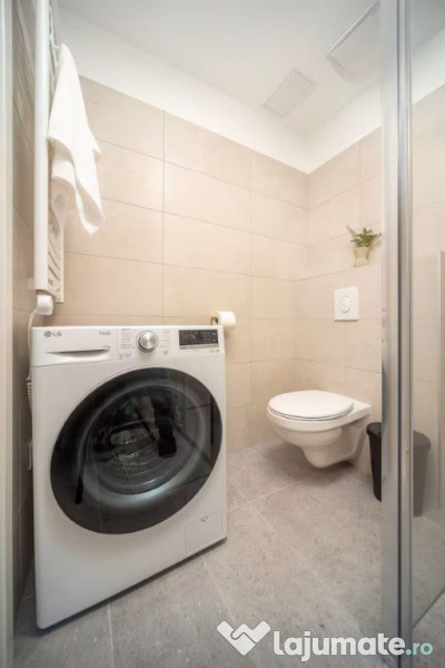 Garsoniera de inchiriat in zona Piata Victoriei