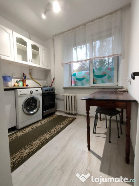 Apartament cu 2 camere de inchiriat in zona Piata Resita