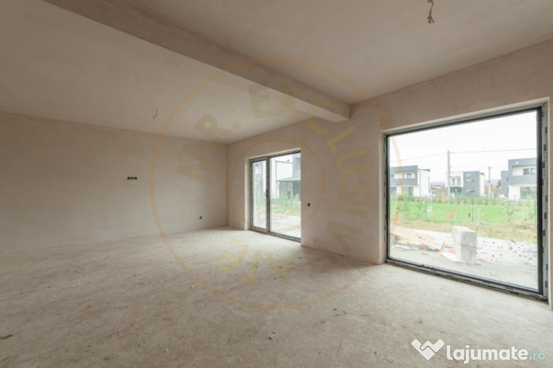 Casă cu 4 camere în Micești la 10 min de Pitesti si 5 min 