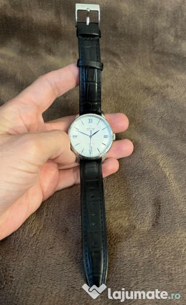 Ceas Festina mecanic, geam safir, curea piele naturala