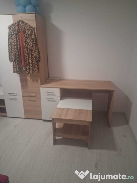 Apartamentament 2 camere decomandat zona Astra