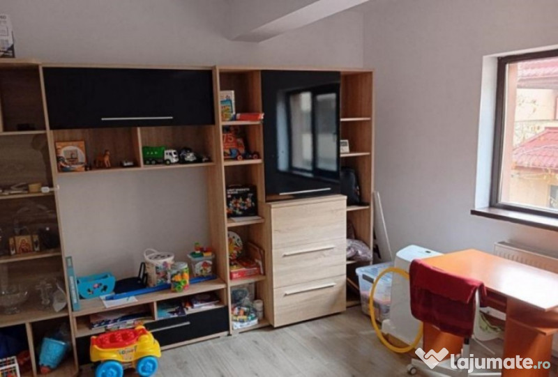 Bagadiru –2 cam, decom, 66 mp, an 2015, LOC DE PARCARE