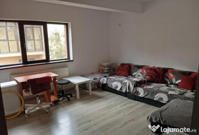 Bagadiru –2 cam, decom, 66 mp, an 2015, LOC DE PARCARE