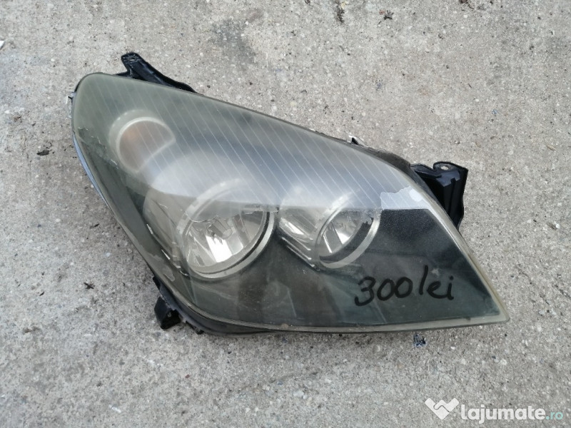 Faruri Opel Astra H 