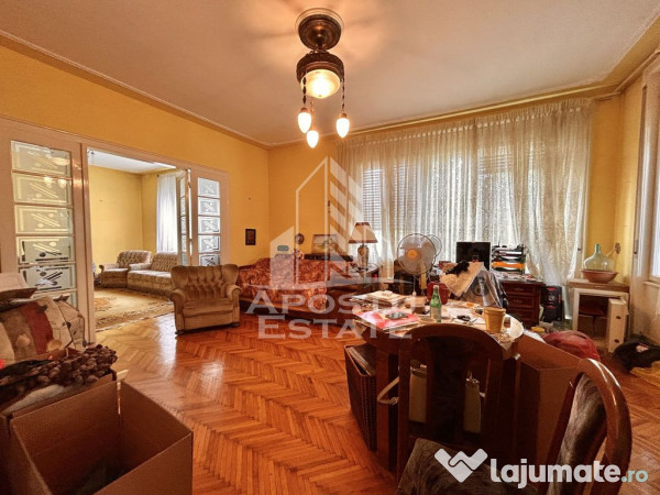 Apartament 3 camere spatios, in zona Ultracentrala cu garaj