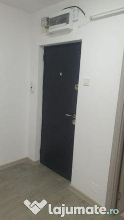 Apartament 2 camere confort 1 decomandat Hipodrom etaj 2 