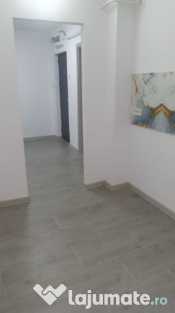 Apartament 2 camere confort 1 decomandat Hipodrom etaj 2 