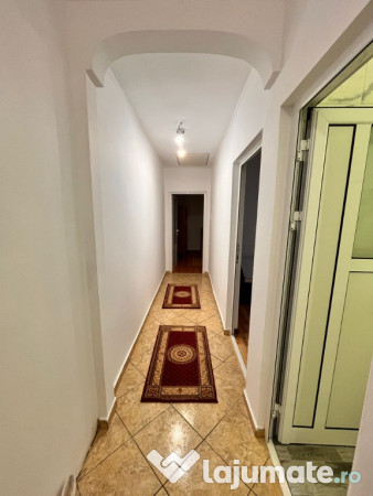 Apartament 3 camere decomandat Alexandru cel Bun