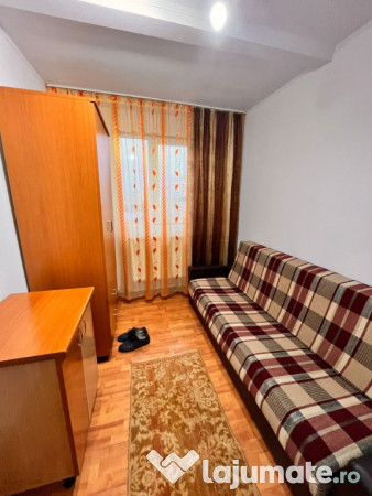 Apartament 3 camere decomandat Alexandru cel Bun