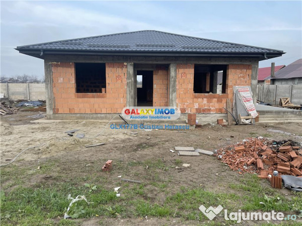 Parc Samurcasi Crevedia 3 camere 2 bai 85 mputili 400 mp ter