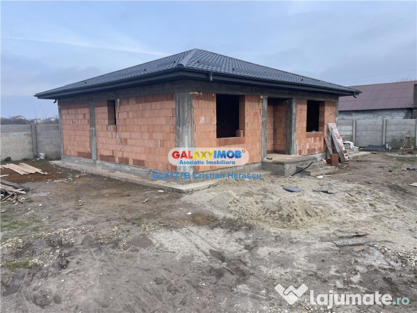 Parc Samurcasi Crevedia 3 camere 2 bai 85 mputili 400 mp ter