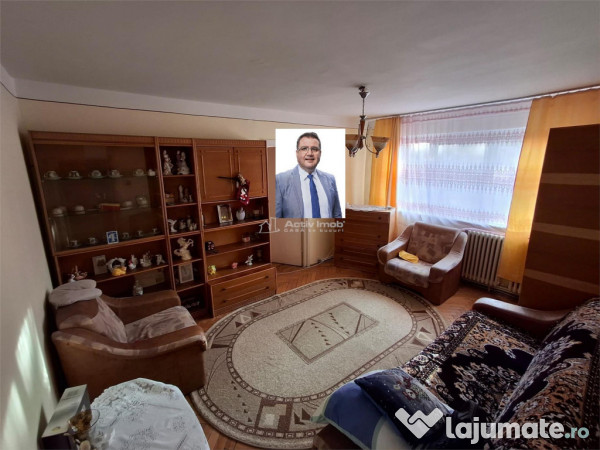 Resita, Chirie 2 cam., Micro III