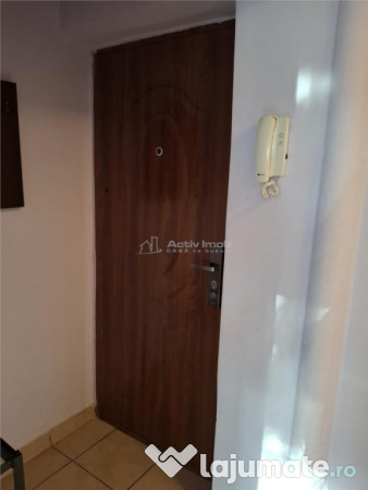 Resita, Chirie 2 cam., Micro III