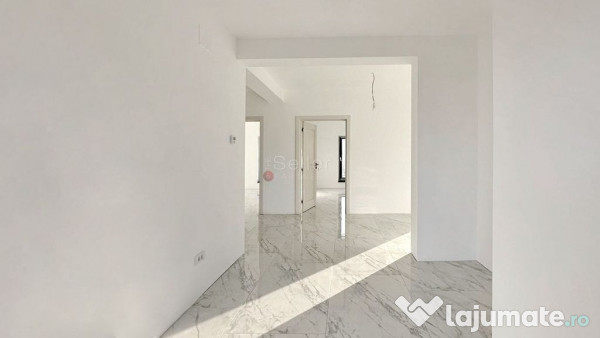 Curte Generoasa Compartimentare Practica