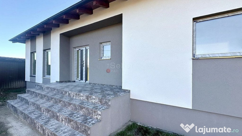 Curte Generoasa Compartimentare Practica