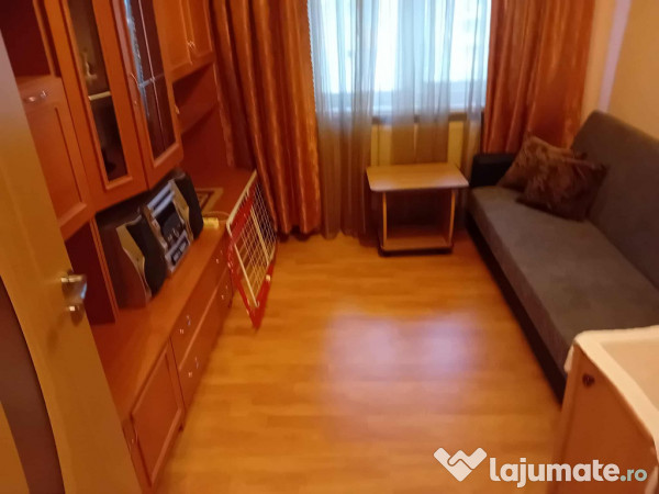 Apartament 3Camere Precista Scoala 10 la cheie mobilat 65mp etaj 4 pod 