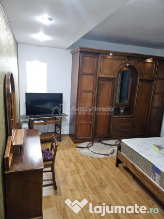 Iancu de Hunedoara - studio - ultracentral 