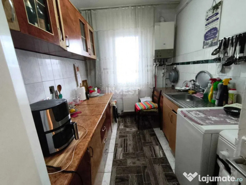 Apartament 2 camere-50 mp-Podu Ros-bloc fara risc