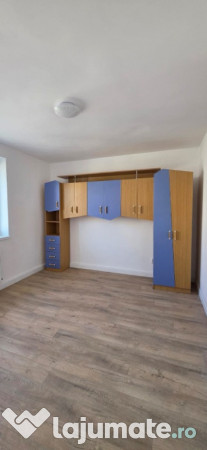 Apartament 2 camere de vanzare, zona Imparatul Traian 