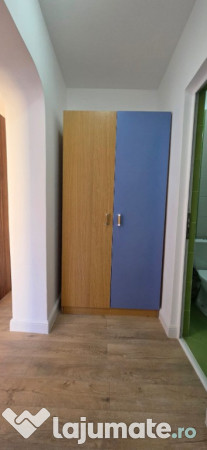 Apartament 2 camere de vanzare, zona Imparatul Traian 