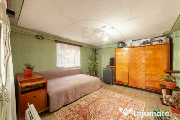 Casă- garaj - teren- Câmpulung Muscel Jud Argeș!