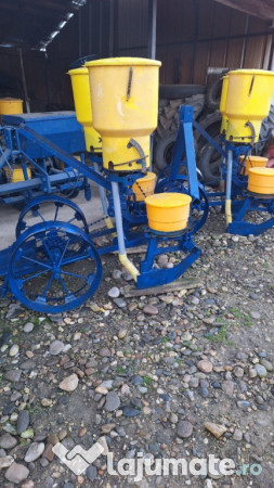 Semănătoare porumb 