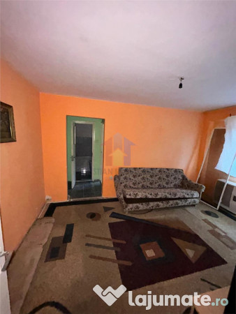 SUPER PRET! 2 camere, etaj intermediar, bloc cu lift, Viziru