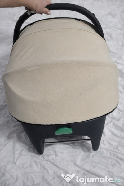 Scoica Auto nou-născut 