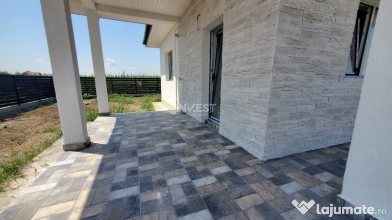 CASA INDIVIDUALA, 3 CAMERE,81 MP UTILI, 400MP TEREN, MIROSLA 