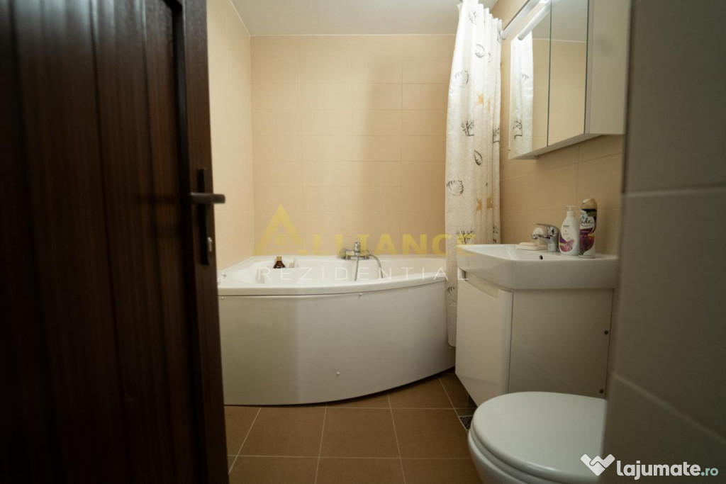 Apartament 3 camere de #238;nchiriat Aparatorii Patriei 