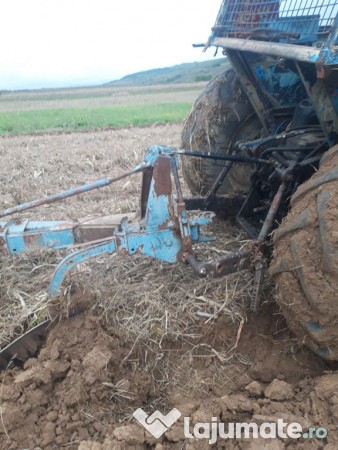 Tractor zetor 120 cai putere 4x4 