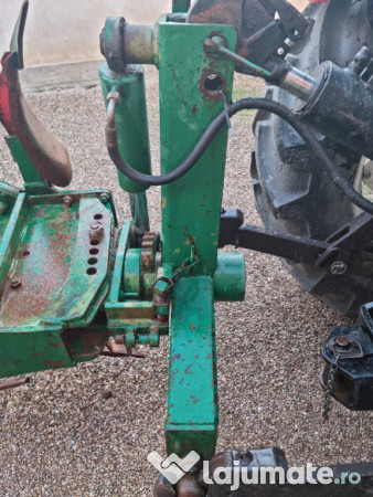 Plug Reversibil Reget Saturn 3 trupite 