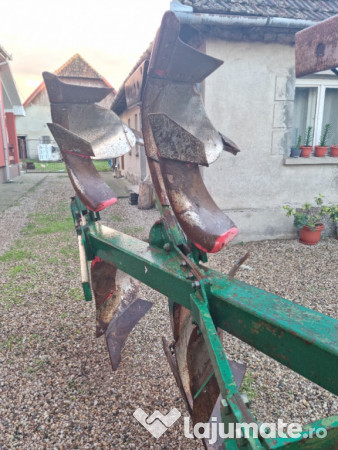 Plug Reversibil Reget Saturn 3 trupite 