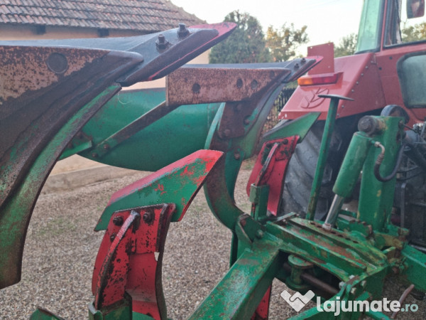 Plug Reversibil Reget Saturn 3 trupite 