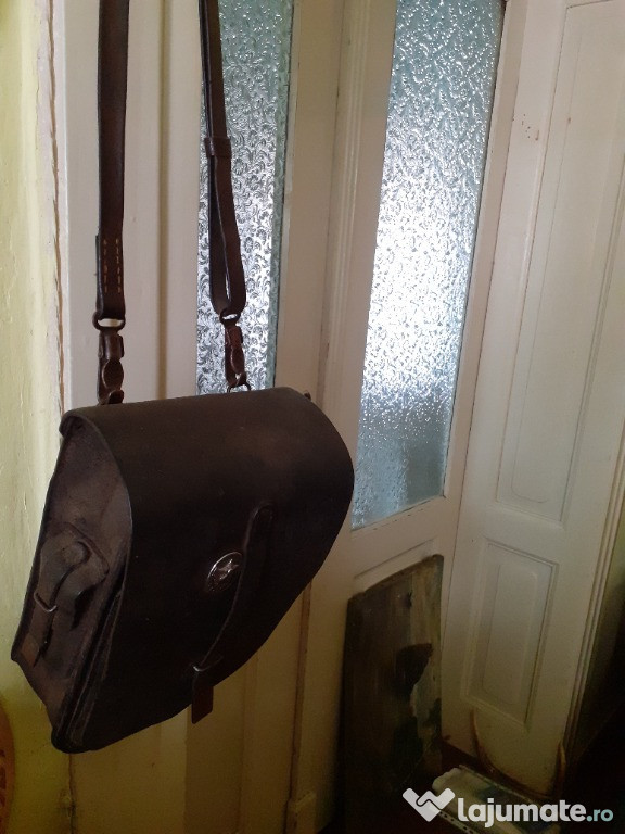 Uniformă silvică din epoca comunistă