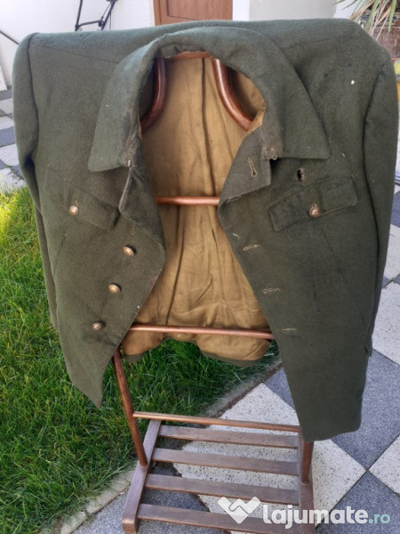 Uniformă silvică din epoca comunistă