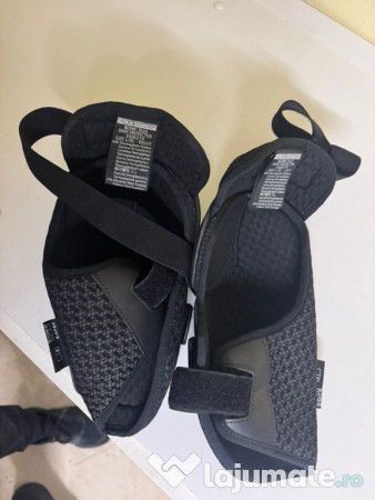 Protectii/aparatoare genunchi 