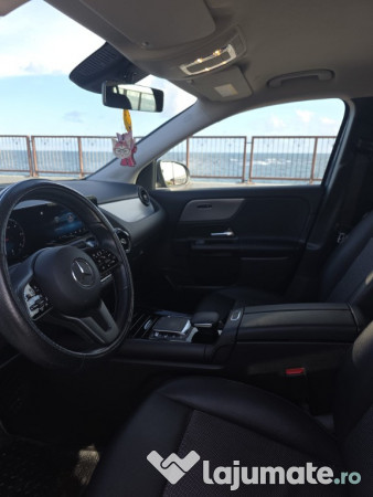 Mercedes-Benz GLA 200 d 