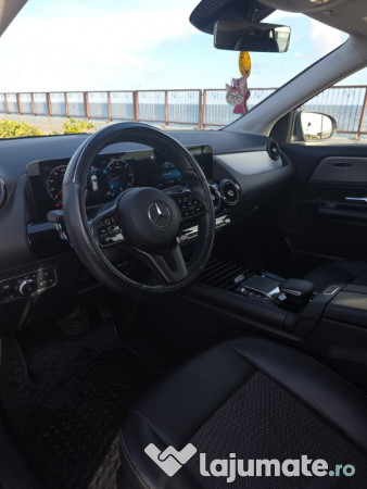 Mercedes-Benz GLA 200 d 