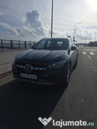 Mercedes-Benz GLA 200 d 