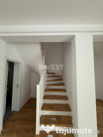 Case Tip Înșiruit P+1E cu Finisaje Premium în Valea Lupul 