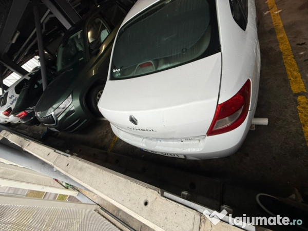 Renault symbol autoturism